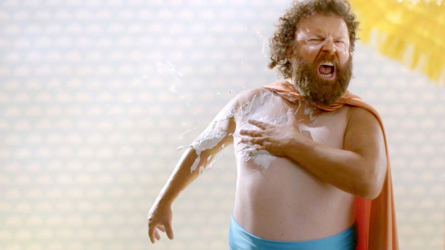 Spot tigotà web Martino Tebaldi protezione solare superT
