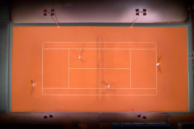 Performance in ligthting spot tv tennis